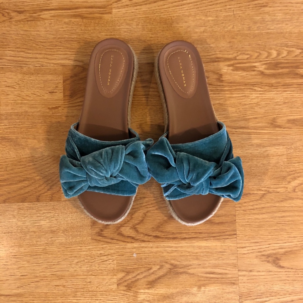 Zara velvet bow slides